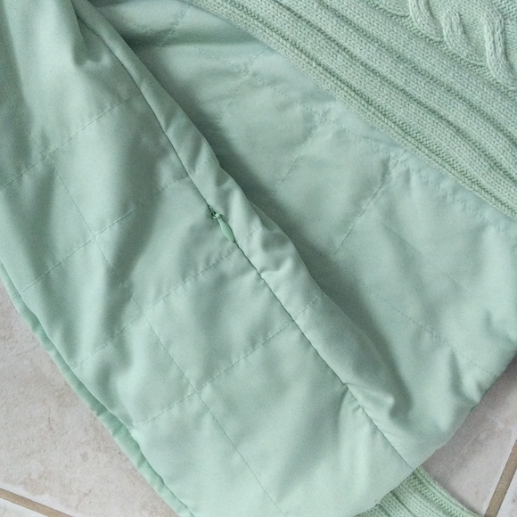 Women's small mint green sweater and reversible vest - Picture 7 of 12